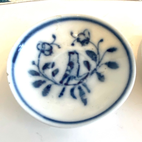 Antique Blue Onion Flow Blue Miniature Pair Porcelain Tea Cup & Saucer Set - Picture 6 of 8